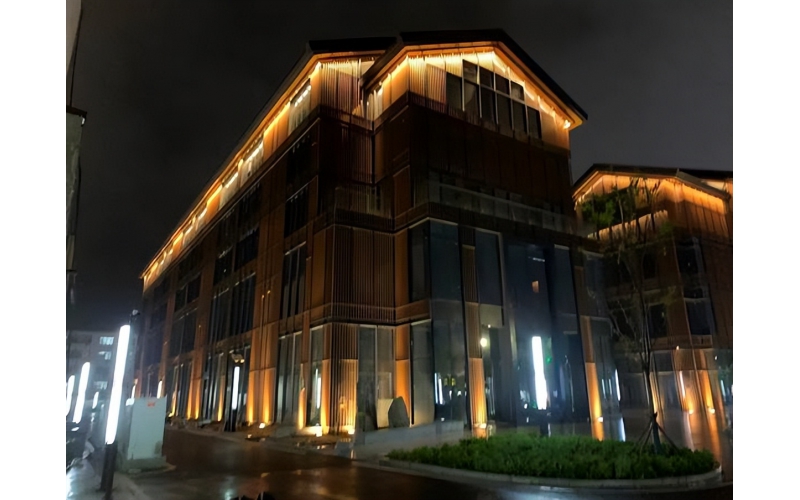 光影筑魂夜經濟：山東原實科技賦能陽信圣豪悠樂里夜間的靈魂